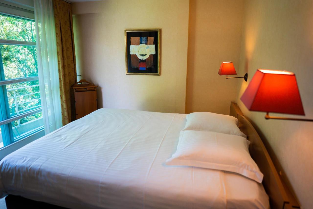 King Suite with Balcony,1161981204:JPEG